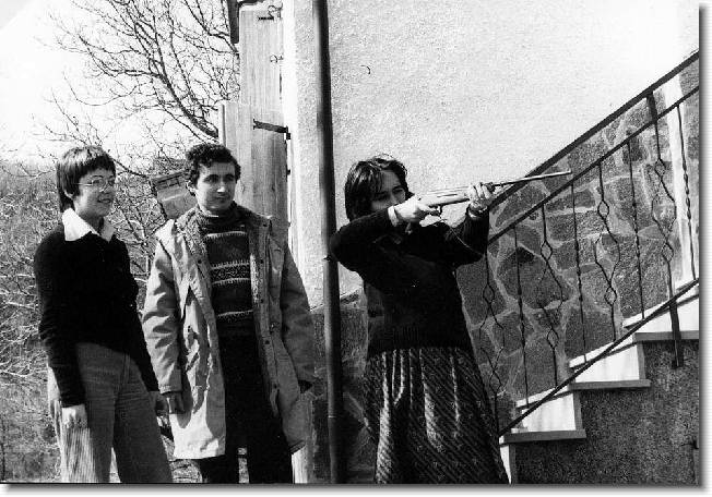 Clicca per scorrere le foto originali ingrandite