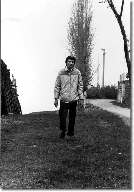 Clicca per scorrere le foto originali ingrandite