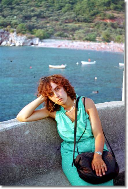 Clicca per scorrere le foto originali ingrandite