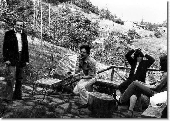 Clicca per scorrere le foto originali ingrandite