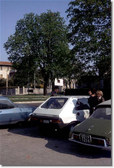Clicca per scorrere le foto originali ingrandite