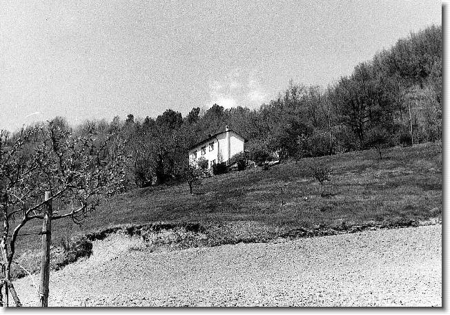 Clicca per scorrere le foto originali ingrandite