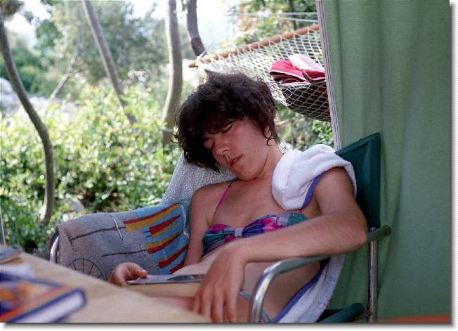 Clicca per scorrere le foto originali ingrandite