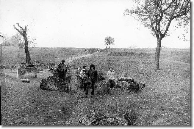 Clicca per scorrere le foto originali ingrandite