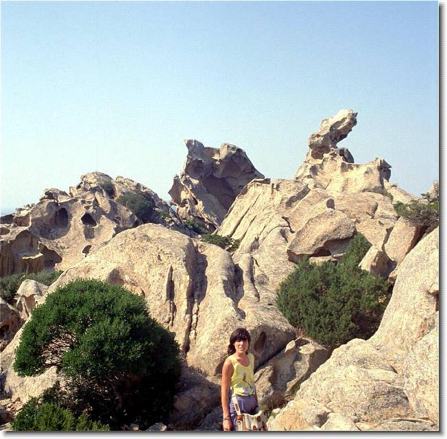 Clicca per scorrere le foto originali ingrandite