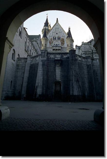 Clicca per scorrere le foto originali ingrandite