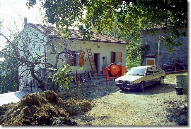 Clicca per scorrere le foto originali ingrandite