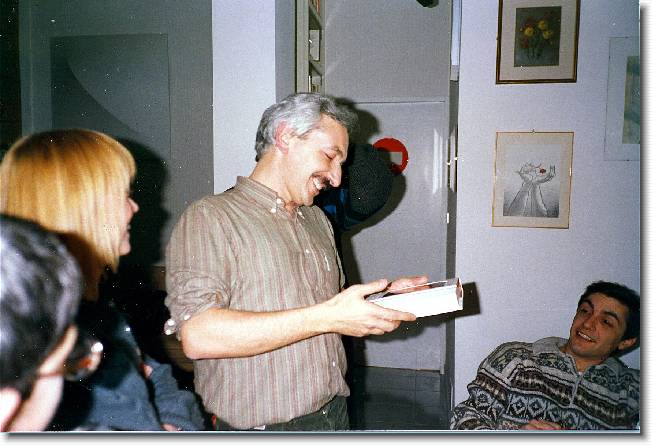 Clicca per scorrere le foto originali ingrandite