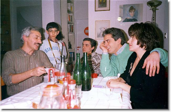 Clicca per scorrere le foto originali ingrandite