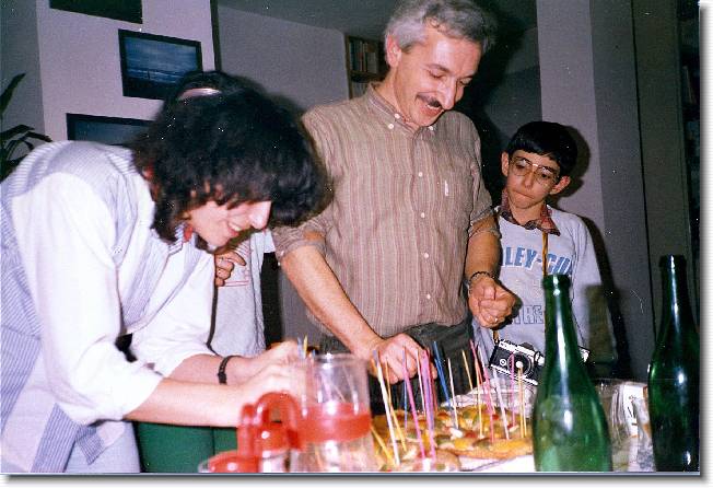 Clicca per scorrere le foto originali ingrandite