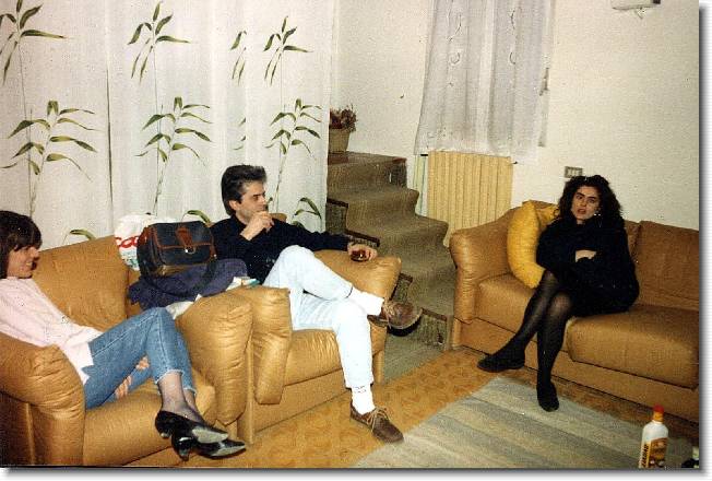 Clicca per scorrere le foto originali ingrandite