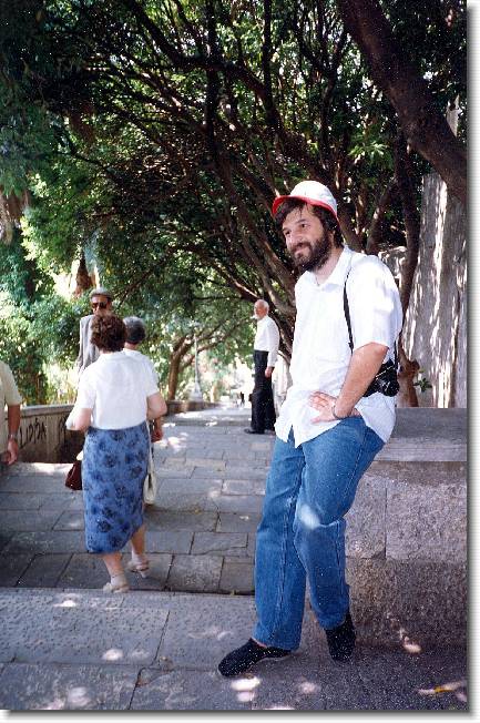 Clicca per scorrere le foto originali ingrandite