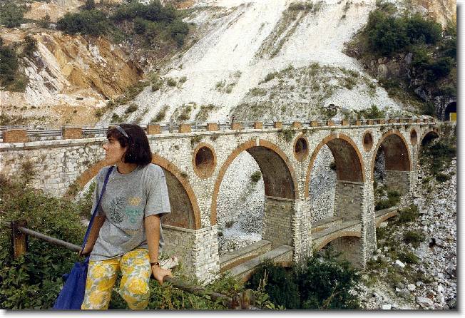 Clicca per scorrere le foto originali ingrandite