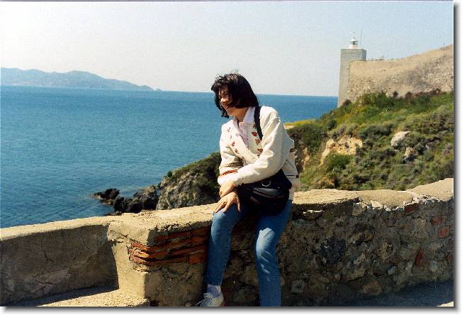 Clicca per scorrere le foto originali ingrandite