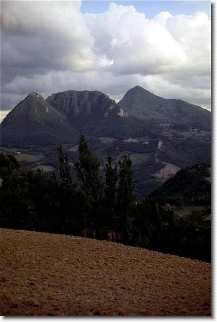 Clicca per scorrere le foto originali ingrandite