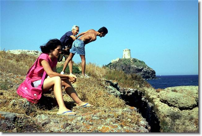 Clicca per scorrere le foto originali ingrandite