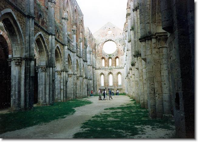 Clicca per scorrere le foto originali ingrandite