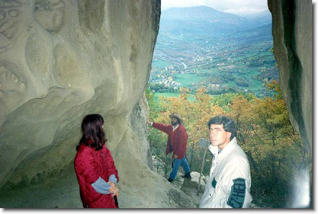 Clicca per scorrere le foto originali ingrandite