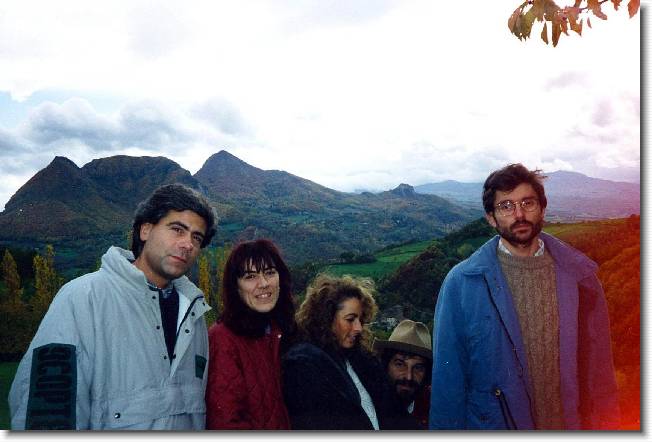Clicca per scorrere le foto originali ingrandite