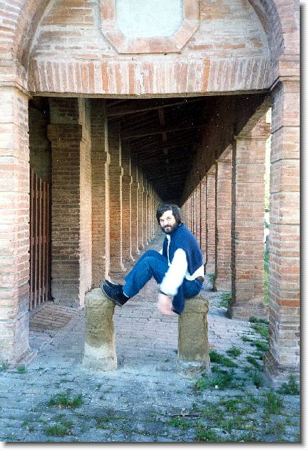 Clicca per scorrere le foto originali ingrandite