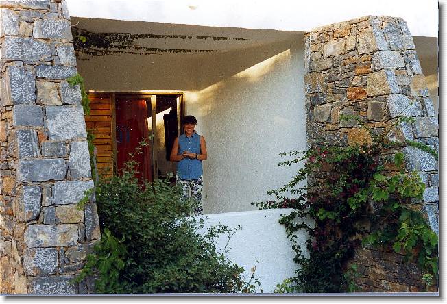 Clicca per scorrere le foto originali ingrandite