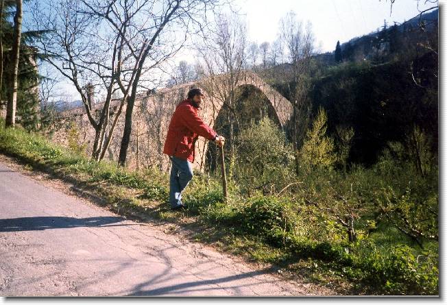 Clicca per scorrere le foto originali ingrandite