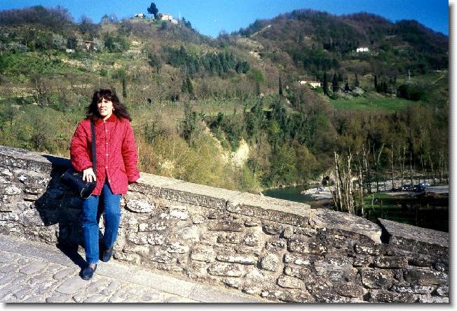 Clicca per scorrere le foto originali ingrandite