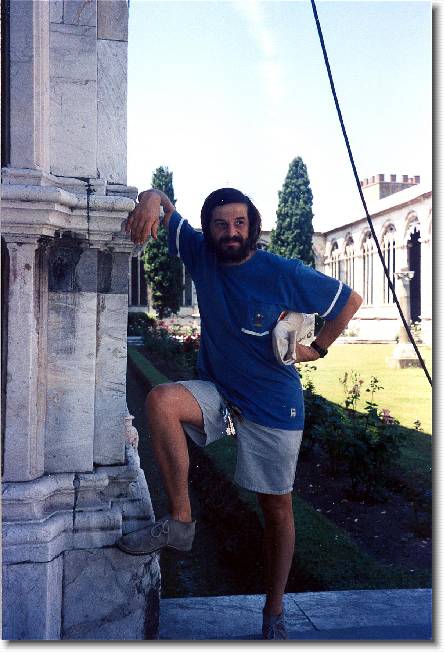 Clicca per scorrere le foto originali ingrandite