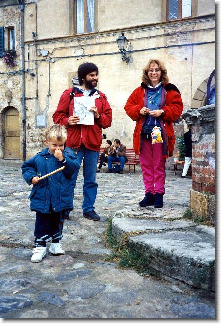 Clicca per scorrere le foto originali ingrandite