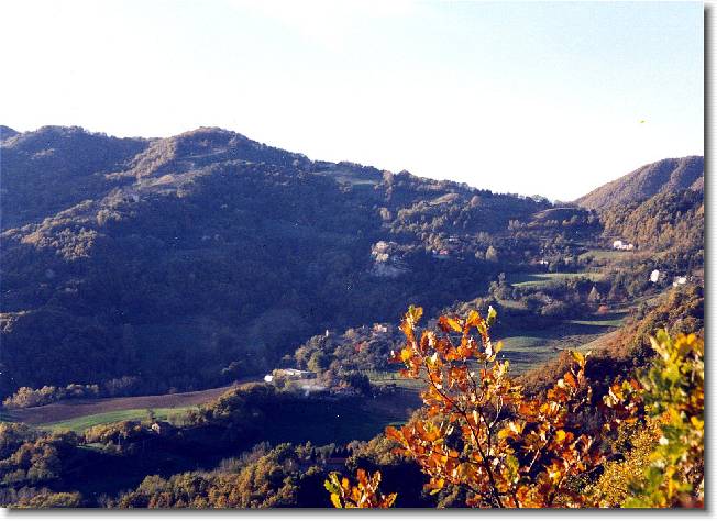 Clicca per scorrere le foto originali ingrandite