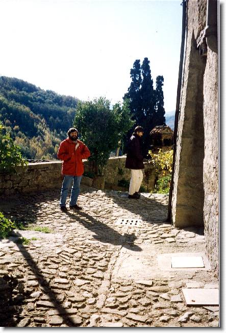 Clicca per scorrere le foto originali ingrandite