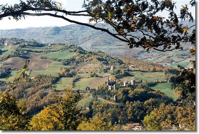 Clicca per scorrere le foto originali ingrandite