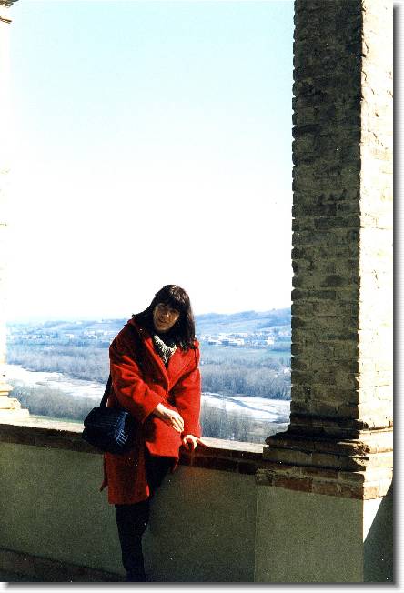 Clicca per scorrere le foto originali ingrandite