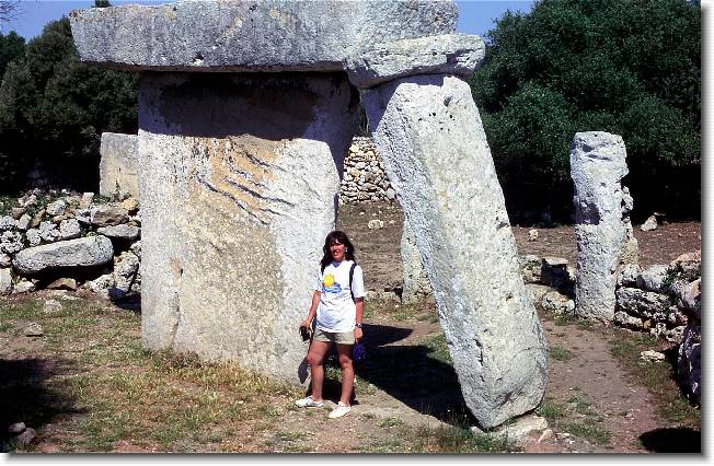 Clicca per scorrere le foto originali ingrandite