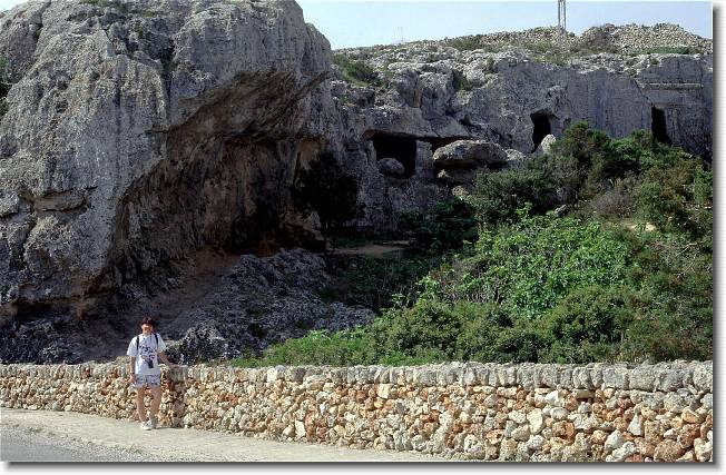 Clicca per scorrere le foto originali ingrandite