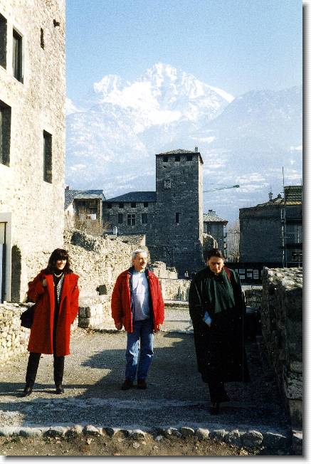 Clicca per scorrere le foto originali ingrandite