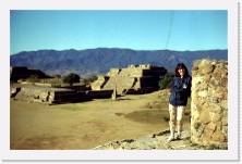 mex054 * 1848 x 1199 * (257KB)