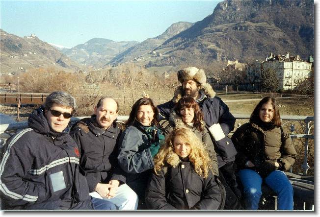 Clicca per scorrere le foto originali ingrandite