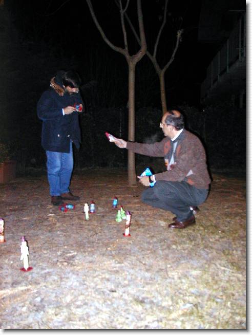 Clicca per scorrere le foto originali ingrandite