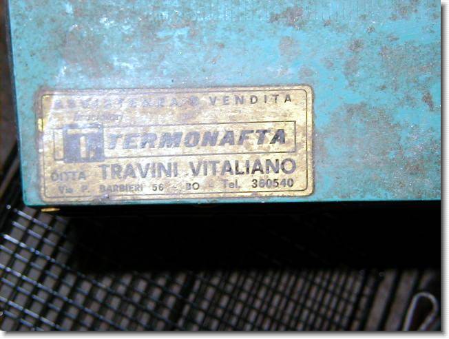 Clicca per scorrere le foto originali ingrandite