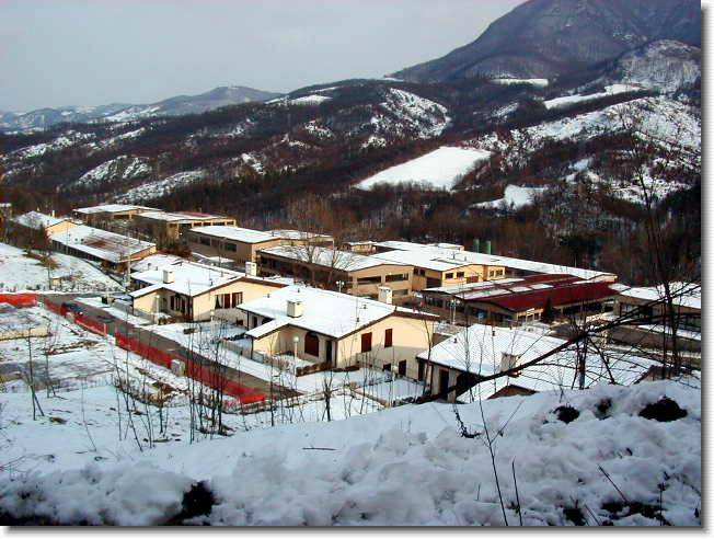 Clicca per scorrere le foto originali ingrandite