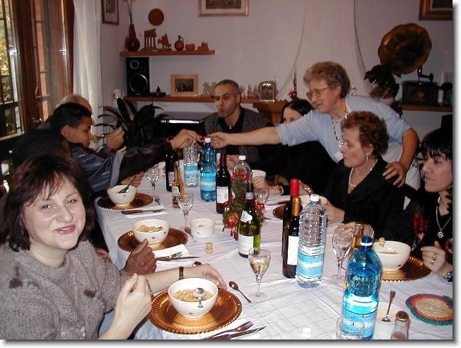 Clicca per scorrere le foto originali ingrandite