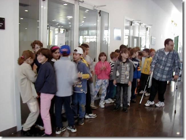 Clicca per scorrere le foto originali ingrandite