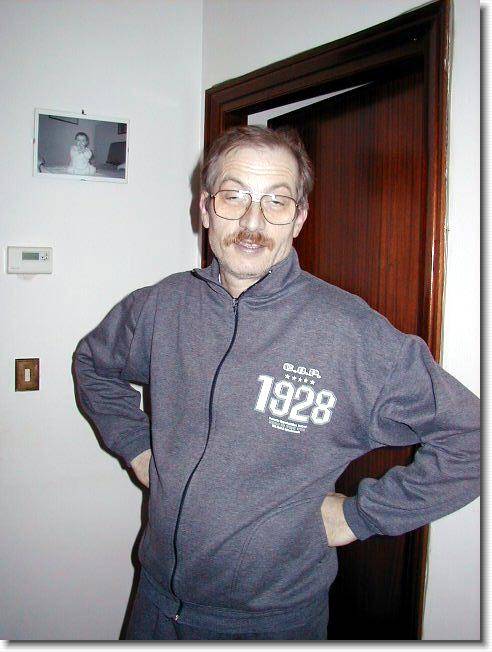 Clicca per scorrere le foto originali ingrandite