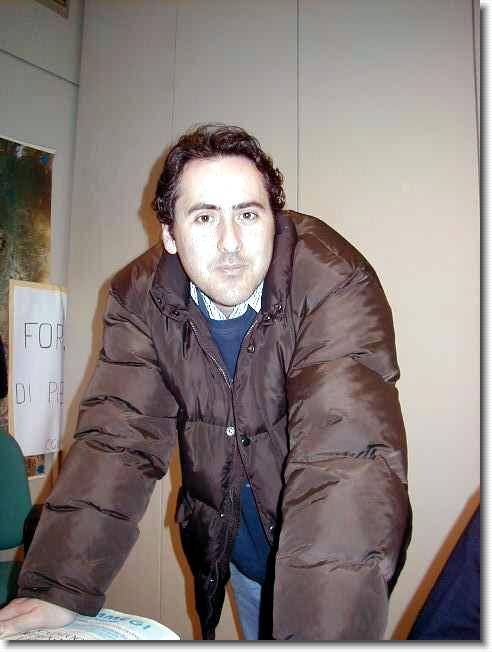 Clicca per scorrere le foto originali ingrandite