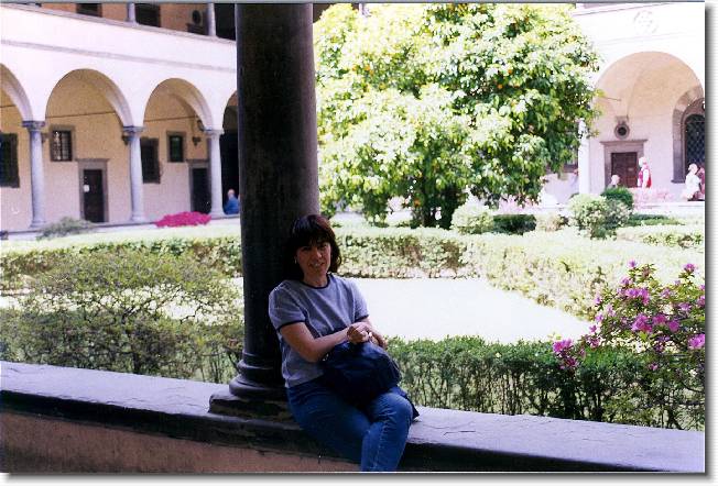 Clicca per scorrere le foto originali ingrandite