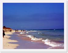 cuba055b * 640 x 480 * (38KB)
