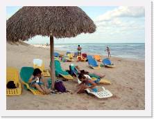 cuba055l * 640 x 480 * (59KB)