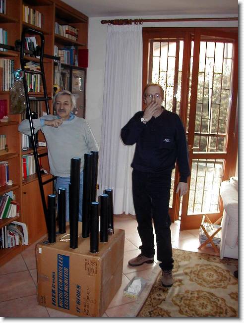 Clicca per scorrere le foto originali ingrandite