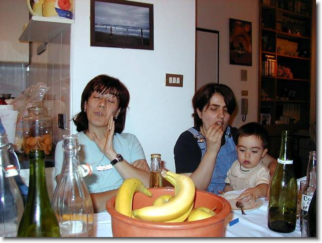 Clicca per scorrere le foto originali ingrandite